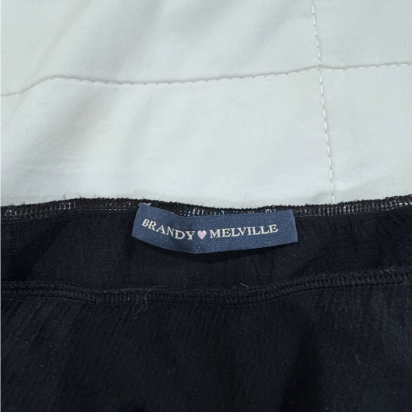 Brandy Melville Black Off the Shoulder Long Sleeve Top - Picture 4 of 5